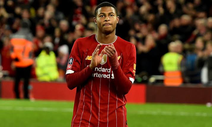 Striker Liverpool Brewster Gabung Swansea dengan Status Pinjaman